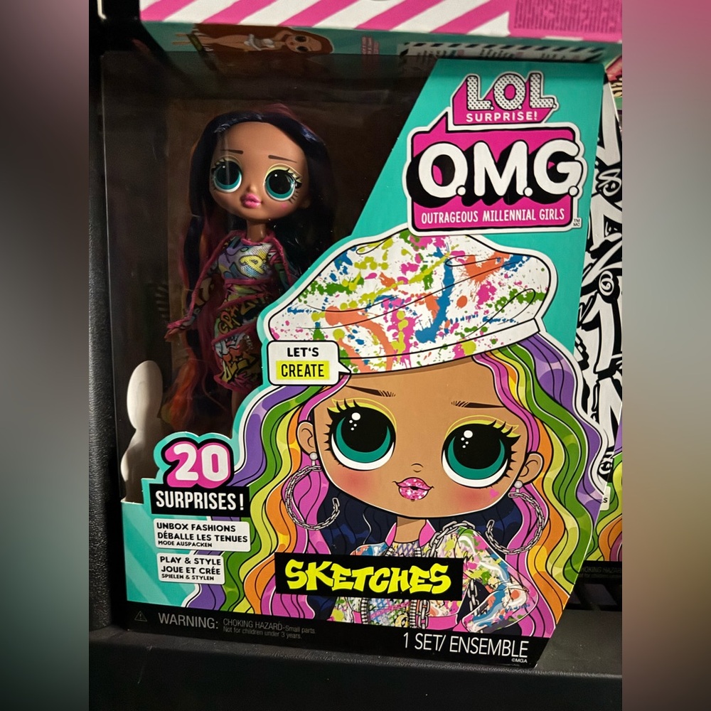 L.O.L. Surprise! O.M.G. Sketches Doll - Pink and Purple